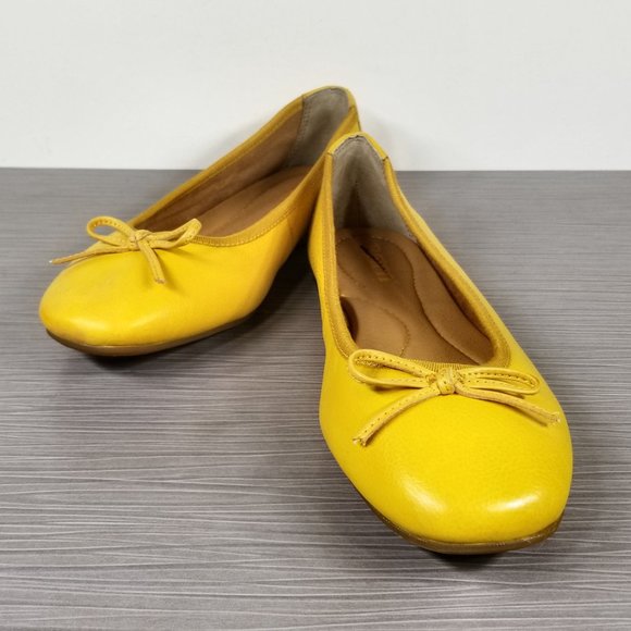 Born Brin Ballet Flat, Yellow Leather, Womens Size 6 M - Picture 4 of 10